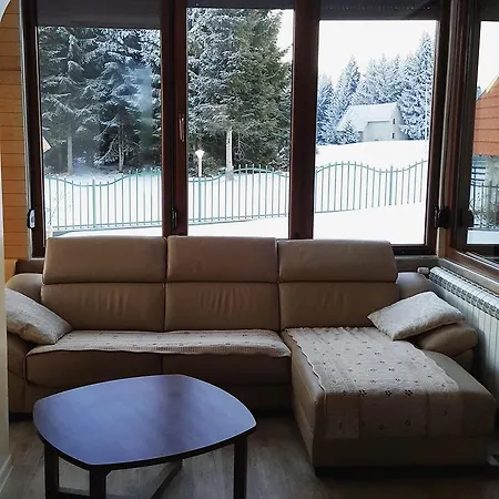 Holiday home Vikendica Jelena Golija *